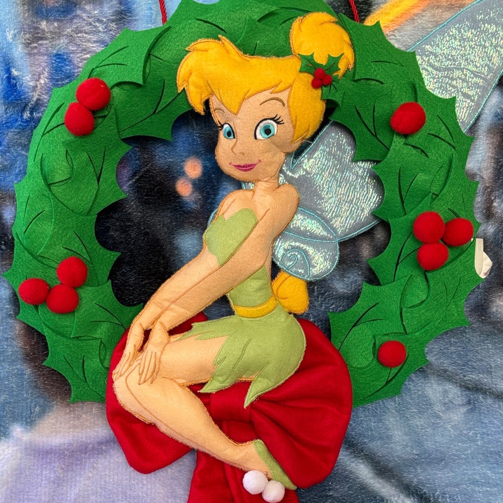 Vintage Disney Tinkerbell Holiday Wreath - Picture 4 of 6